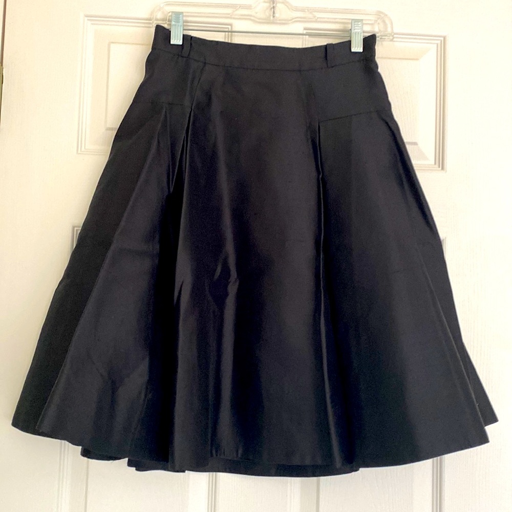Kate Spade “Louella” black silk midi flared skirt US4, NWT, never worn